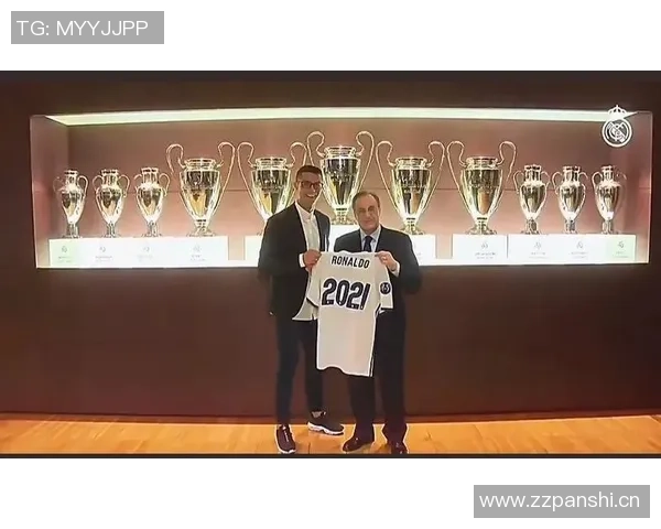 于帕梅卡努顶薪加2000万续约，皇马巴黎争夺战一触即发！